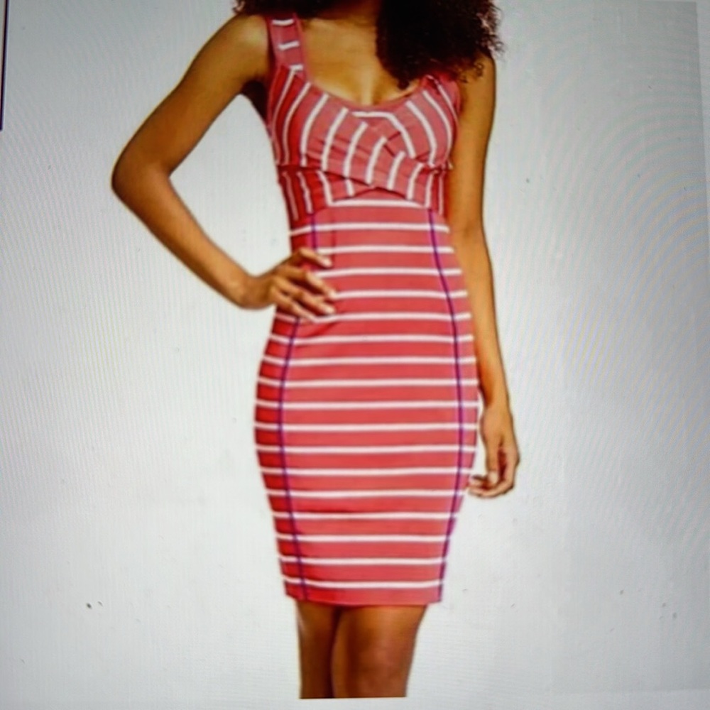 Jessica Simpson Striped Coral and White  Bandage Size M